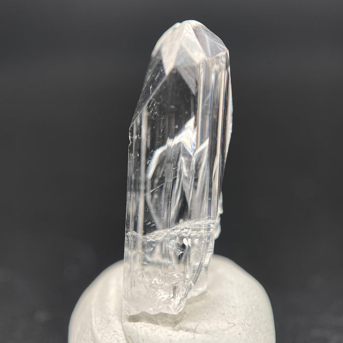 Mexican danburite crystal weighing 2.15 grams available on sanctuary of stones dot com photo 4