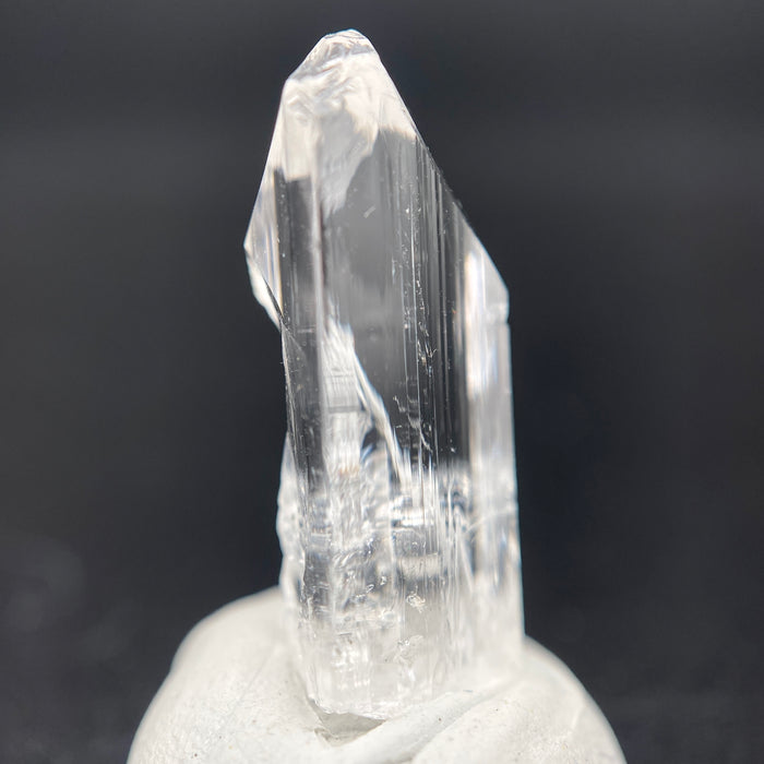 Mexican danburite crystal weighing 2.15 grams available on sanctuary of stones dot com photo 3