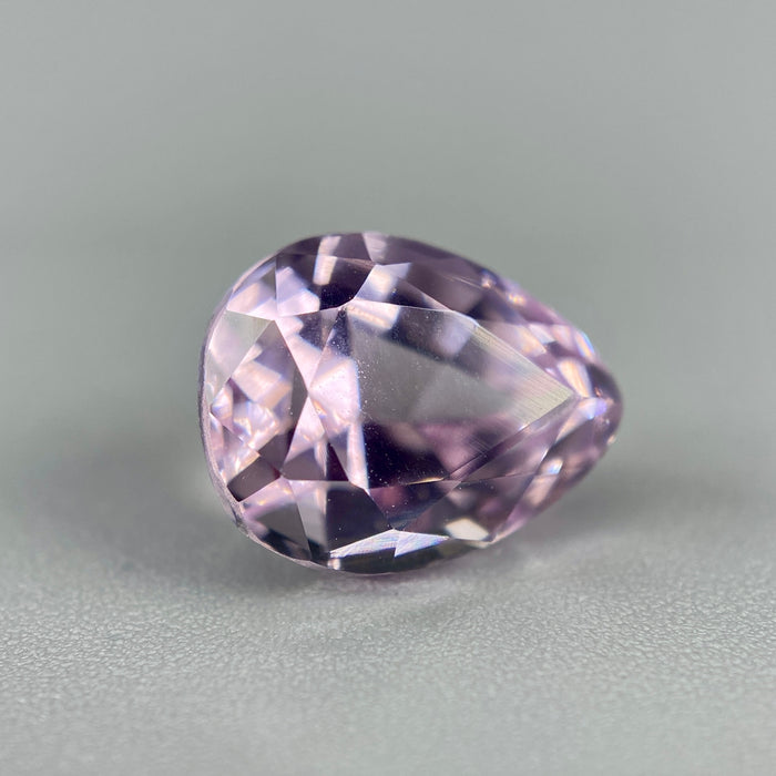 3.70 ct. Kunzite from afghanistan, pear cut, VVS clarity, untreated, available on sanctuaryofstones.com sanctuary of stones dot com, photo3