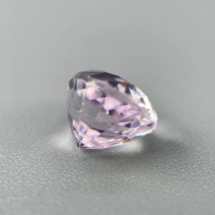 1.40 ct. Kunzite from afghanistan, pear cut, VVS clarity, untreated, available on sanctuaryofstones.com sanctuary of stones dot com, photo3