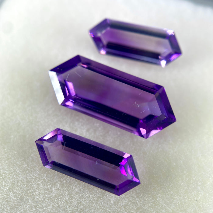 4.17 ctw. Rare Moroccan Amethyst Elongated Hexagonal Set